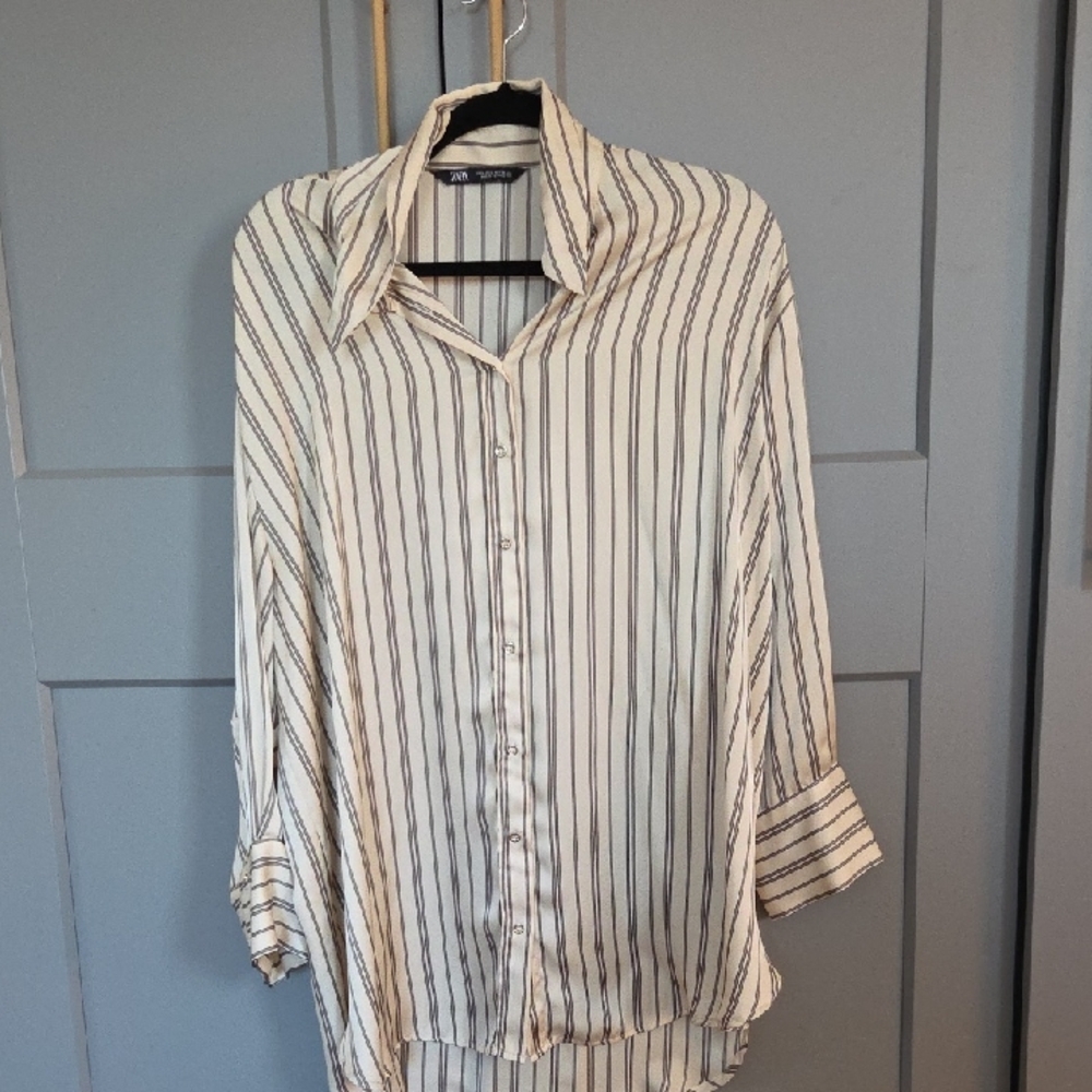 Zara Beige and Black Striped Shirt